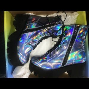 Current mood opalescent odyssey boots